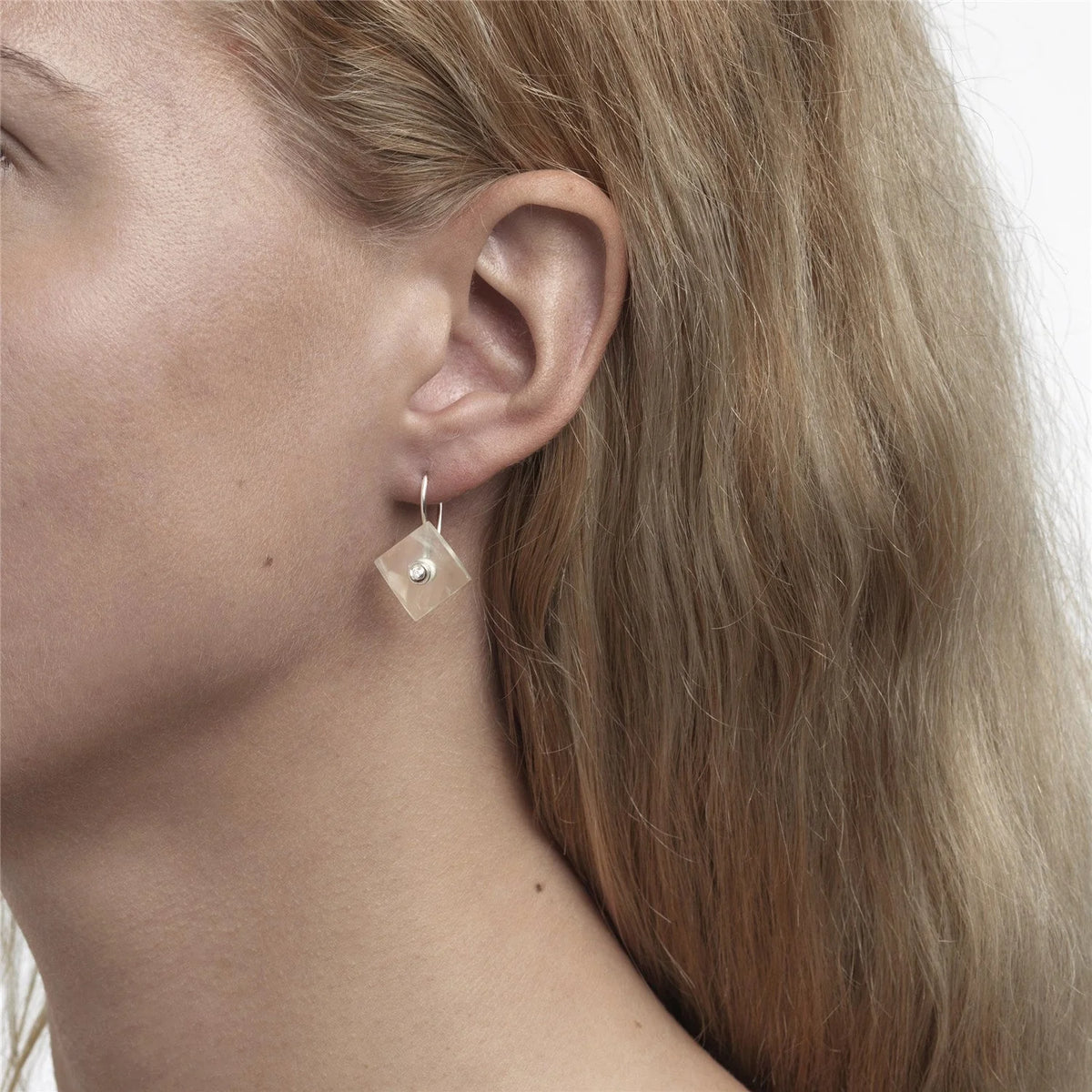 Orecchini Trollbeads - Orecchini Prenite Verde con Monachelle - TZZIT-01292