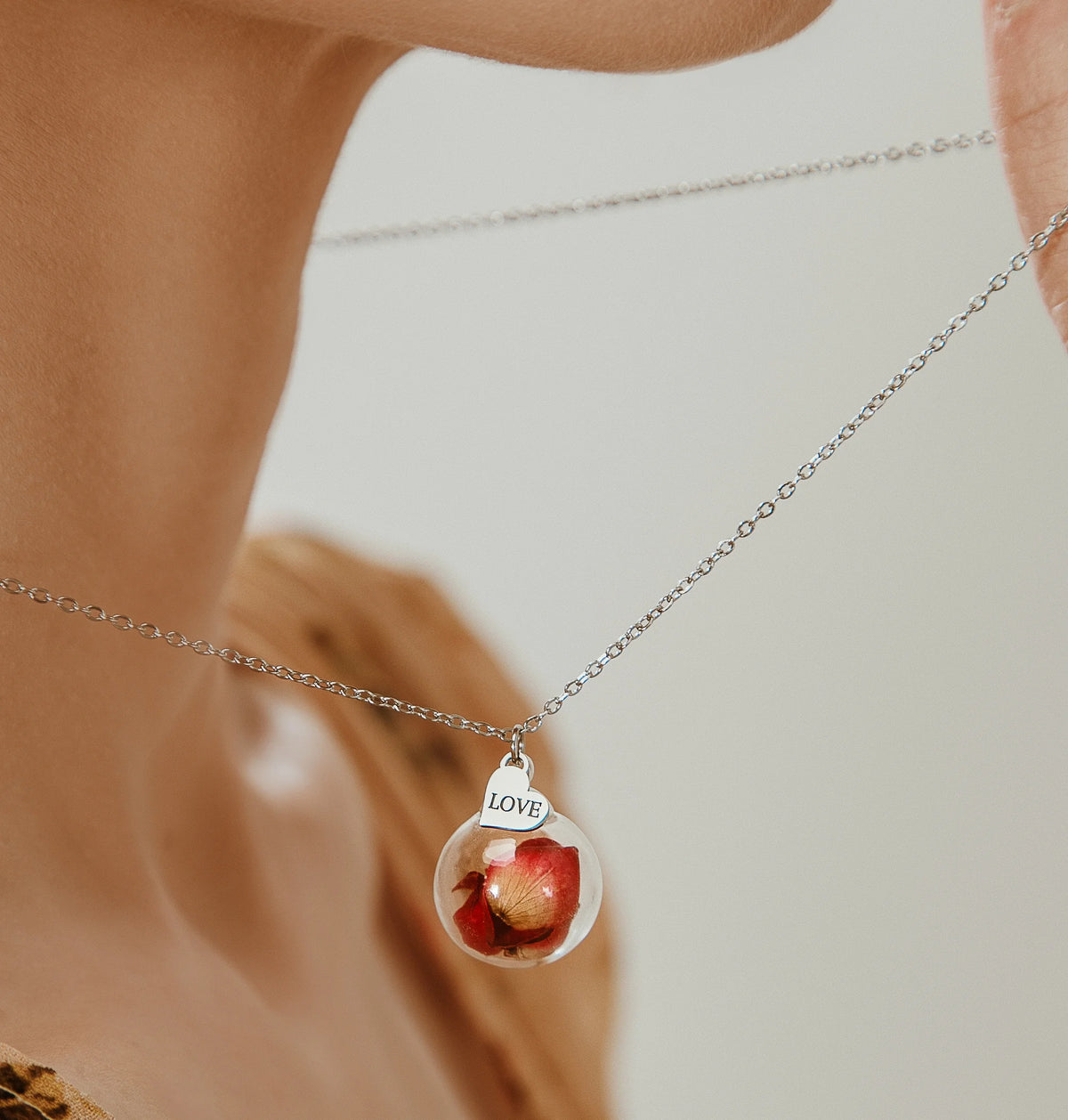 Collana in Acciaio Mad Tea collezione: Il giardino dei desideri - ROSA - GDC006