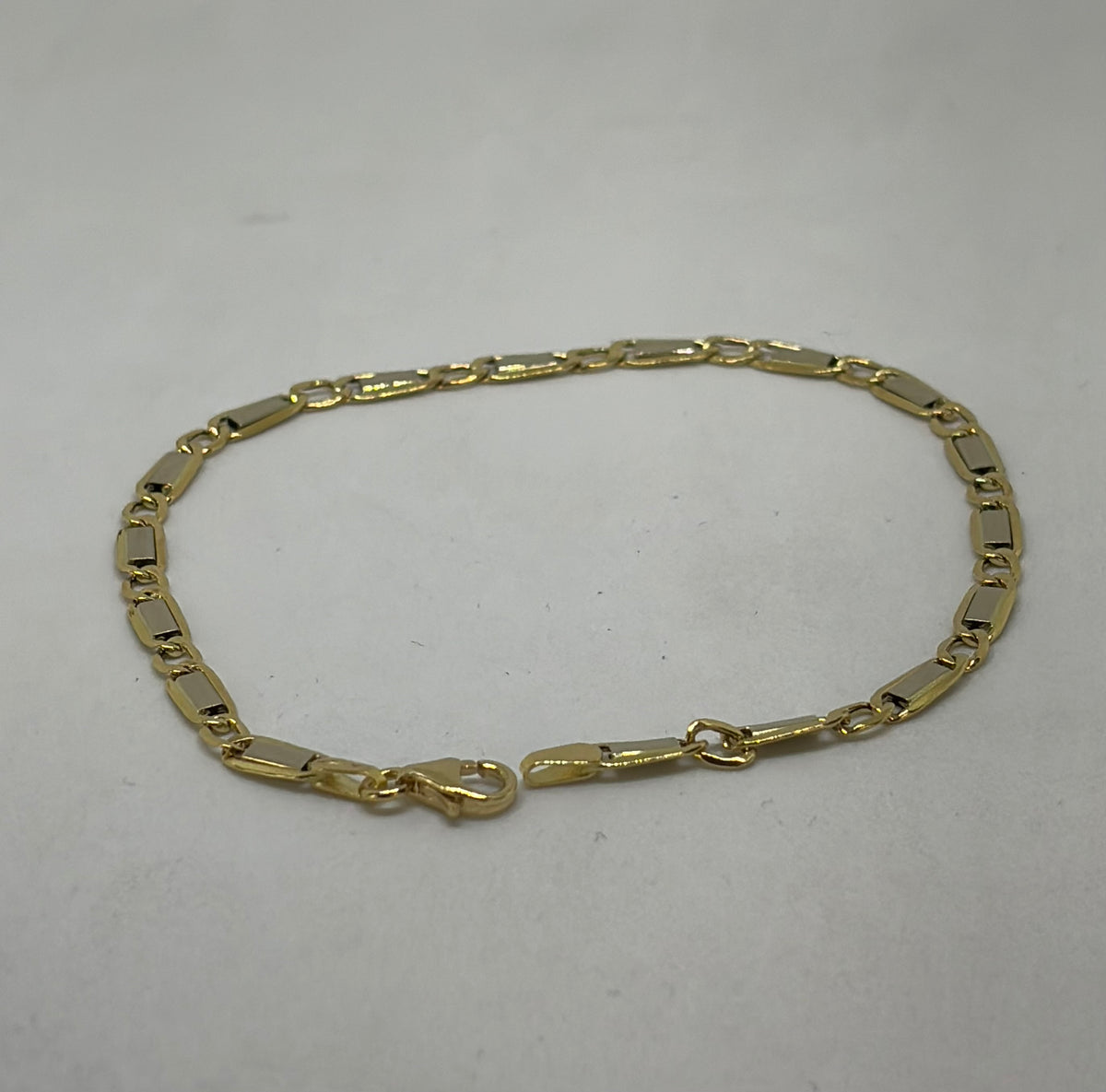 Bracciale in oro 750/1000 - 18 carati colore giallo - 21,5 centimetri - BO016