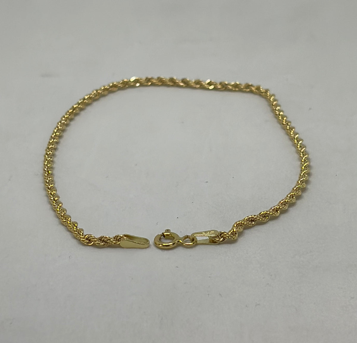 Bracciale in oro 750/1000 - 18 carati colore giallo - 21 centimetri - BO001