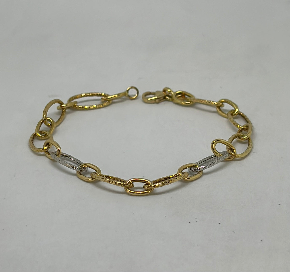 Bracciale in oro 750/1000 - 18 carati colore giallo e bianco - 19 centimetri - BO004