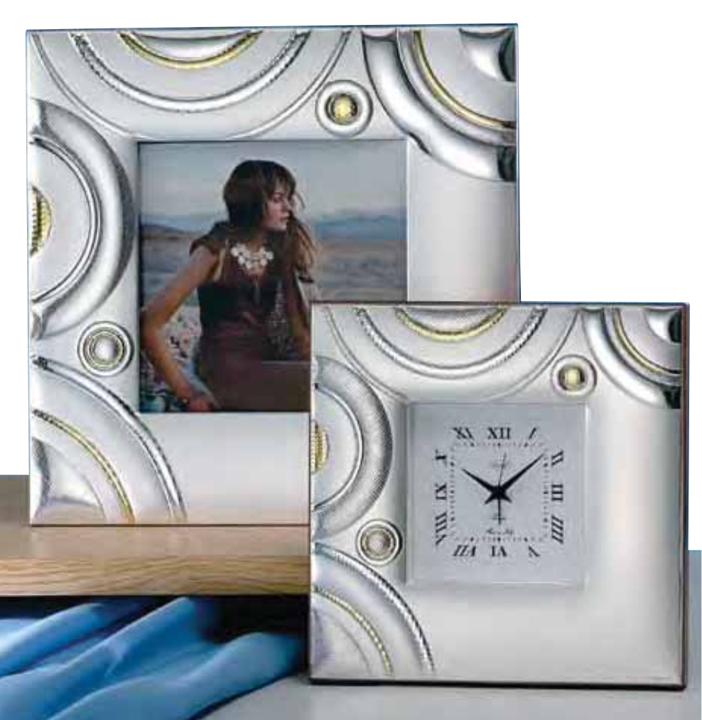 Cornice in argento-334