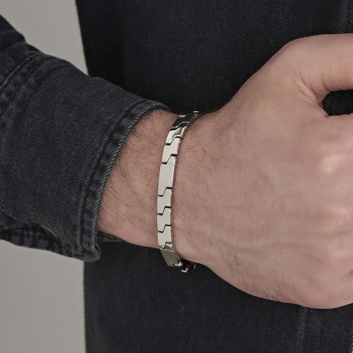 Bracciale in acciaio Luca Barra-BA1025