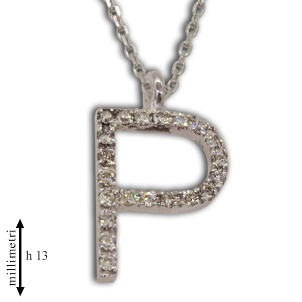 Collana in oro con pendente oro e diamanti lettera grande