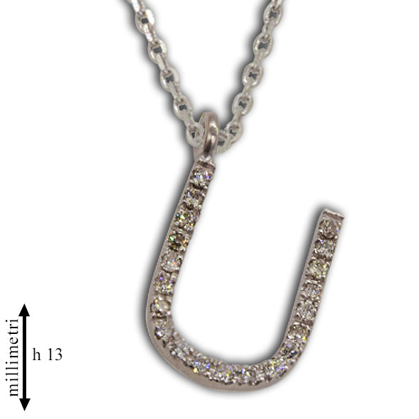 Collana in oro con pendente oro e diamanti lettera grande